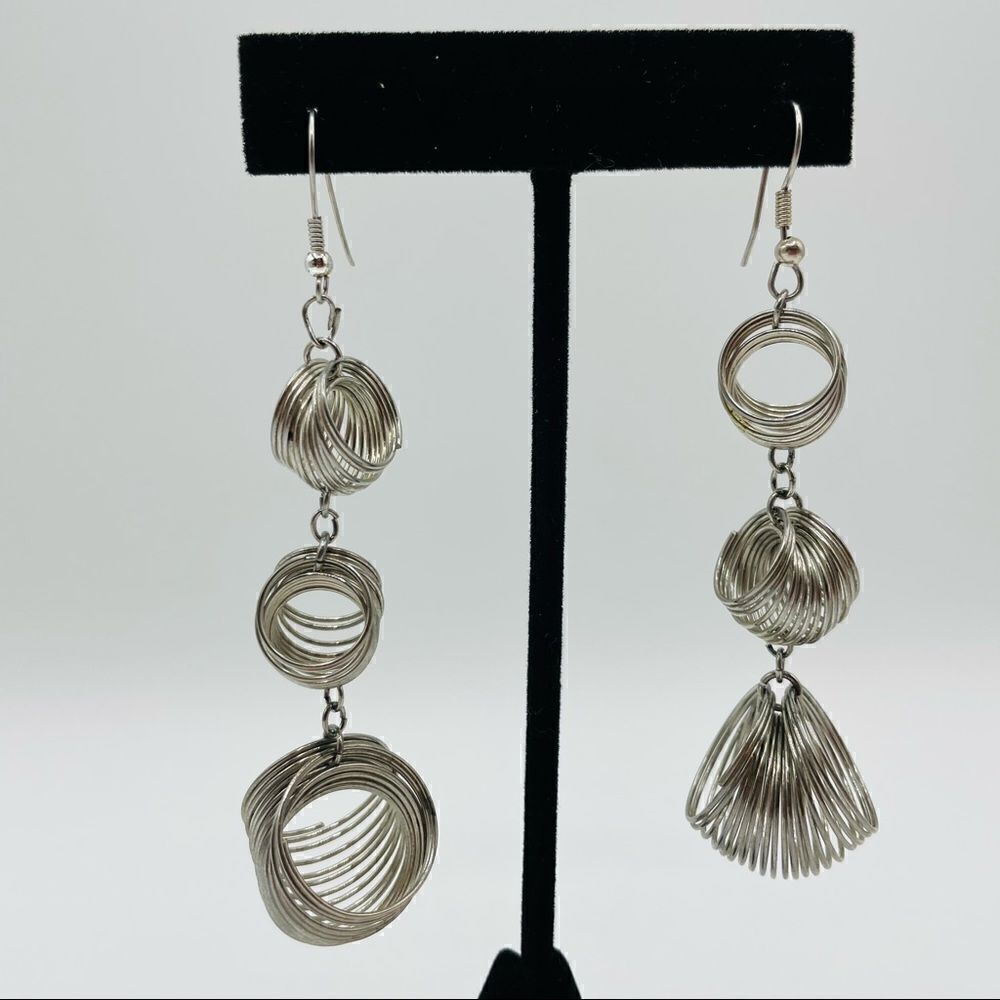 Vintage Silver Metal Wire Spring Dangle Earrings - Picture 2 of 3